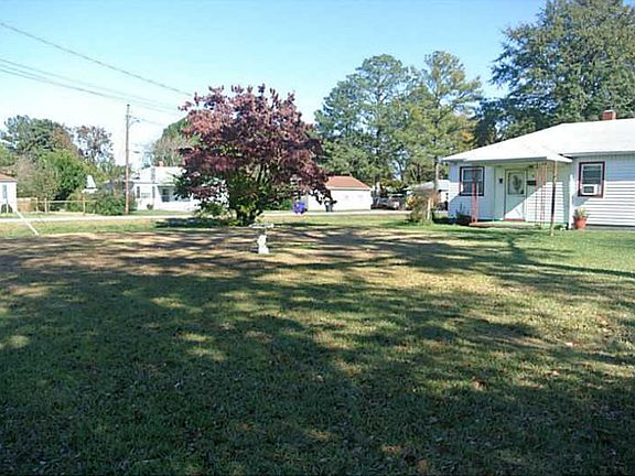 2nd image of 1 Maupin Ave