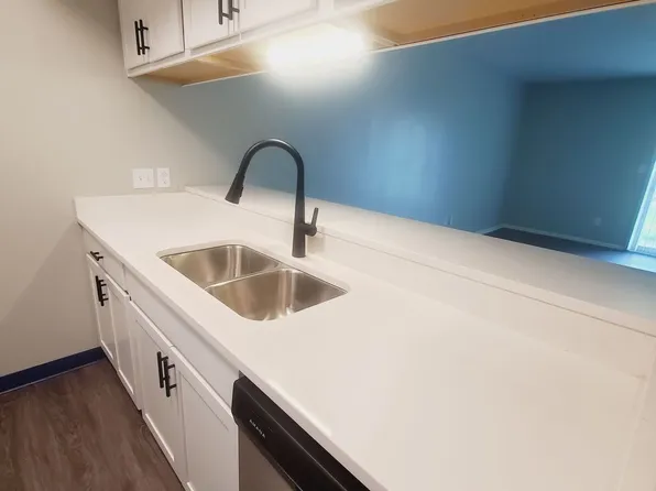 Sugarbush Apartments