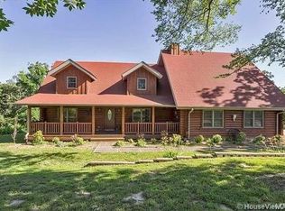 557 Cowboy Aly, Jackson, MO 63755