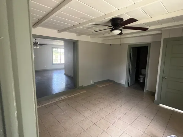 2002 Thornton St, Mission, TX 78572