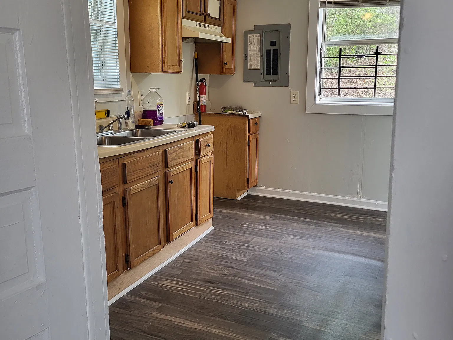 2 bed, 825 sqft, $700 — Photo 2