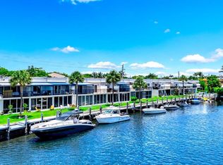 3137 Spanish Trl #19, Delray Beach, FL 33483
