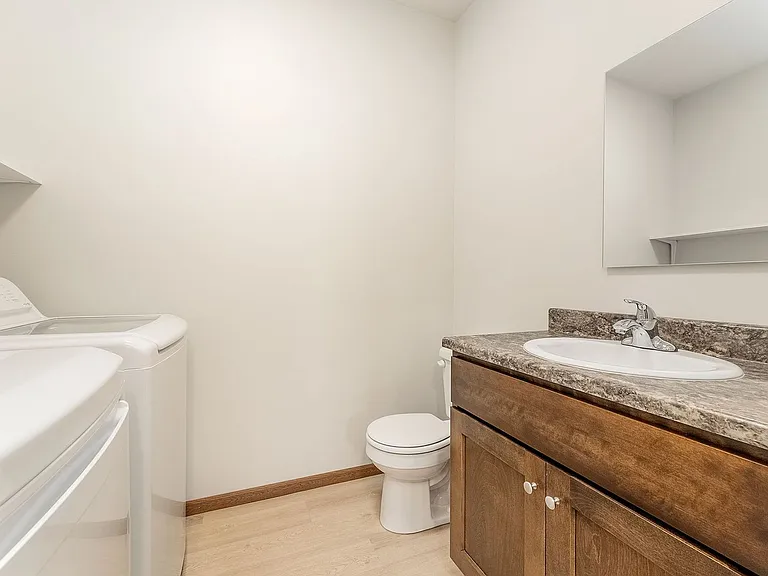 Sundance Ridge / High Noon Place — Photo 19
