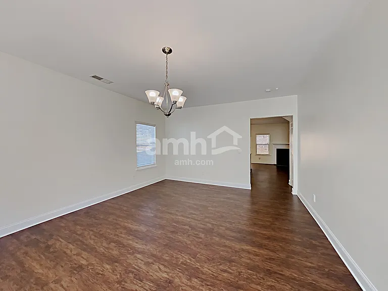 257 Makenna Dr — Photo 6