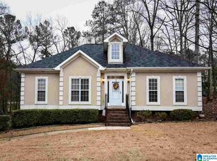 6071 Woodvale Dr, Helena, AL 35080