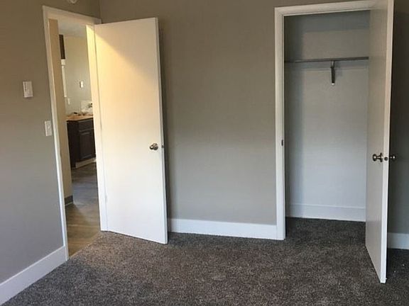 4th image of 918 Palmer St APT B