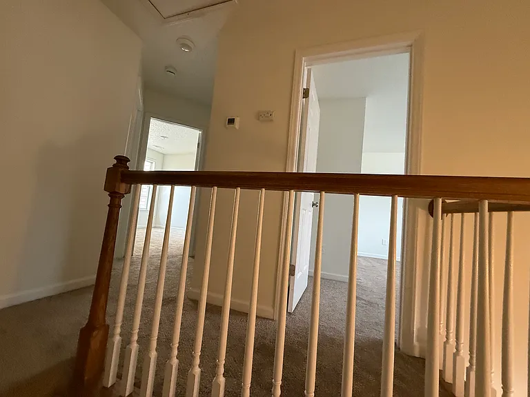 103 Wimbledon Ct — Photo 38