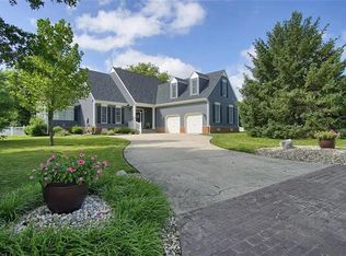 834 Williamsburg Blvd, Edwardsville, IL 62025