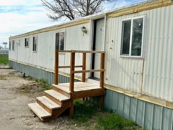 3570 S Yellowstone Hwy Trailer 16, Idaho Falls, ID 83402