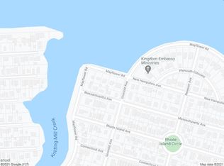 709 Mayflower Rd, Norfolk, VA 23508