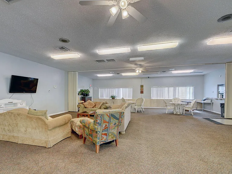 200 Waterway Dr S #104 — Photo 34
