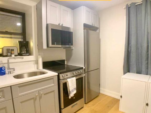 4th image of 332 E 9th St #1W