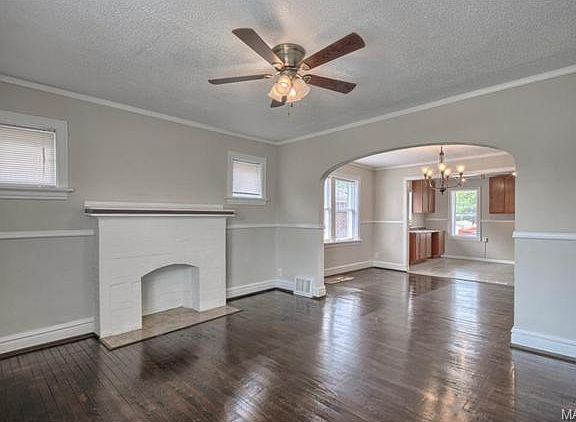 5th image of 3951 Keokuk St