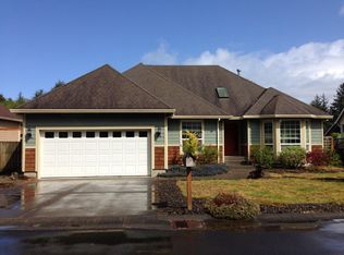 1171 Nautical Dr, Hammond, OR 97121