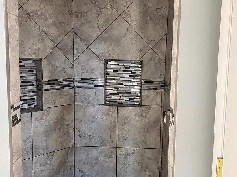 7505 Corte Plateada NW — Photo 2