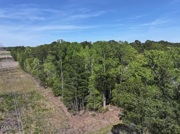 105 Winchester Dr, Wendell, NC 27591