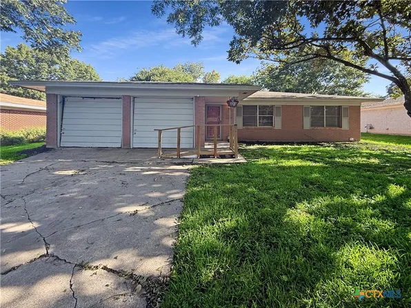 102 E Victory Ave, Temple, TX 76501