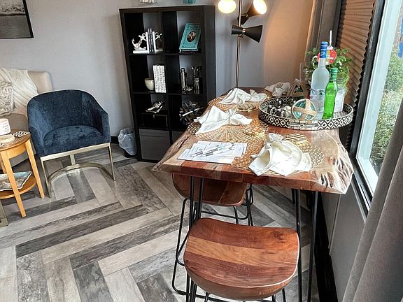 5th image of 3901 N Ocean Blvd #105