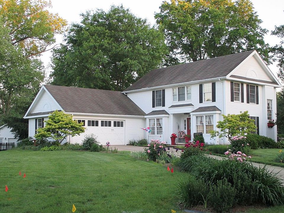 1st image of 1050 Fairway Ct NE