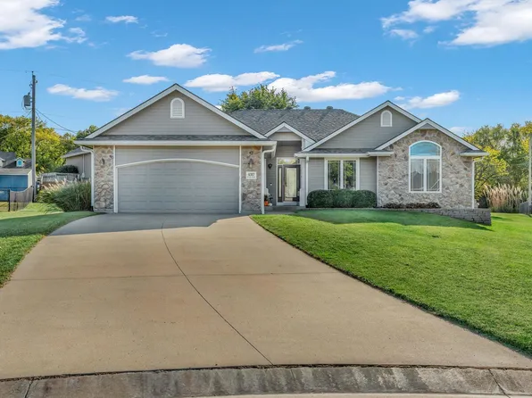 4317 SE 24th Pl, Tecumseh, KS 66542
