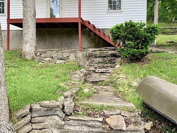 3rd image of 1799 Lake Logan Rd