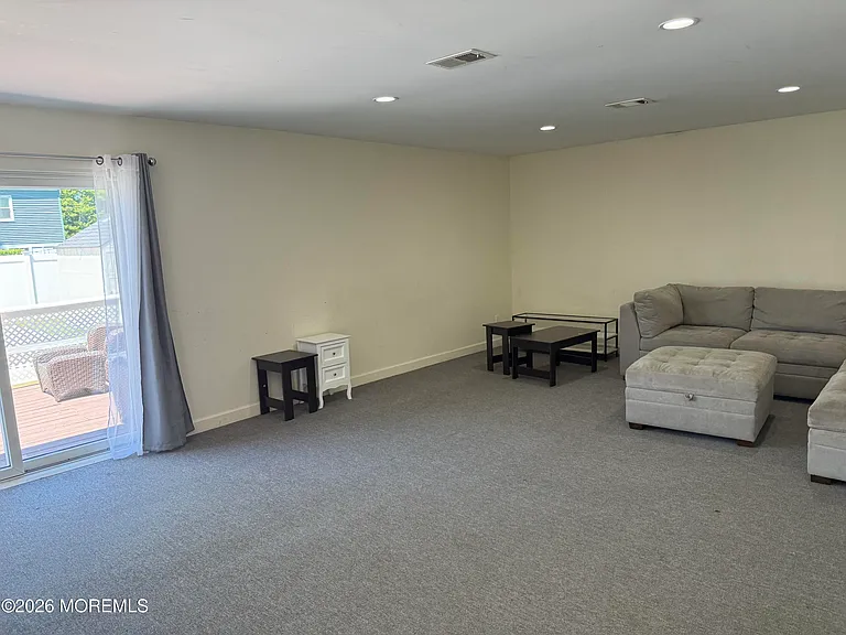 191 Norgrove Ave — Photo 7
