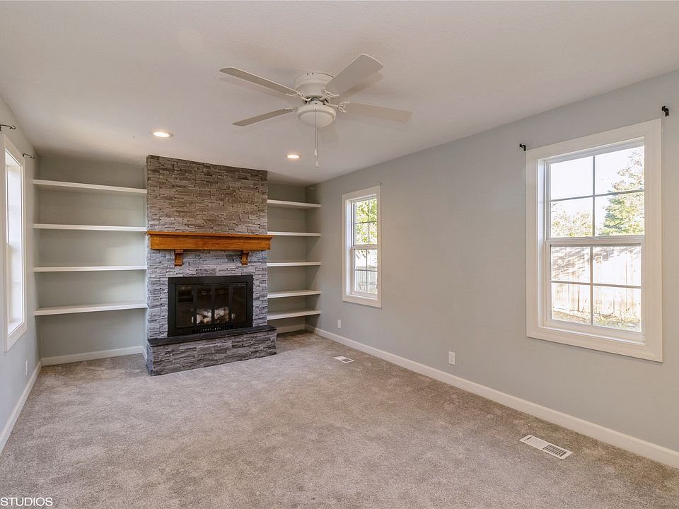 1st image of 426 S Ankeny Blvd