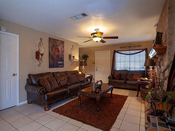 4th image of 1164 Sunmeadow Dr
