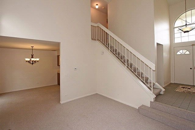 2nd image of 704 Sturnbridge Ln