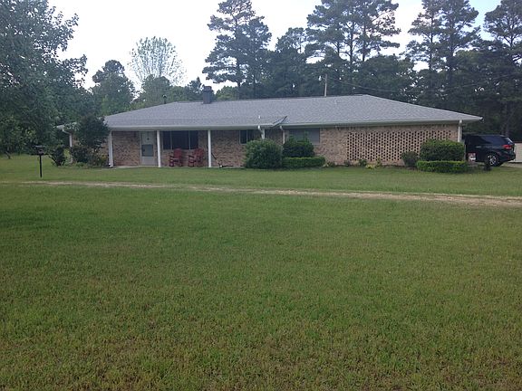 Front with circle drive