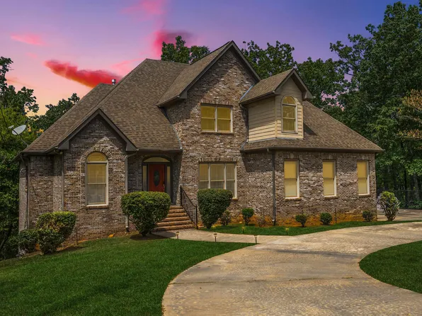 4586 S Shades Crest Rd, Bessemer, AL 35022