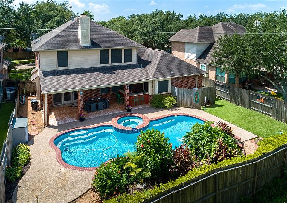 1st image of 2008 Sterling Pointe Ct