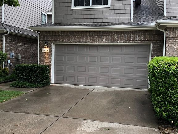2nd image of 10016 Castlewood Dr