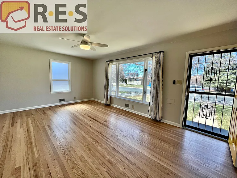 1682 S Eudora St — Photo 5