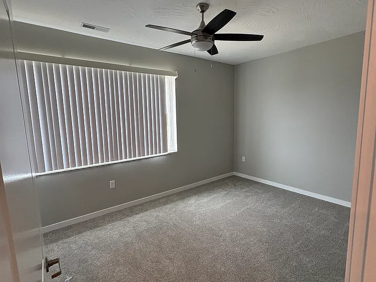 600 Salem Ave SE #1 — Photo 7