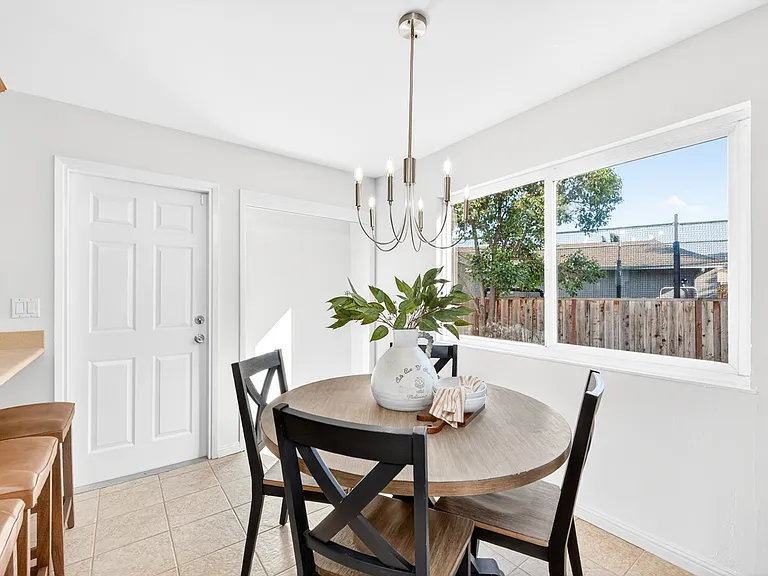 4774 Corwin Ct — Photo 9