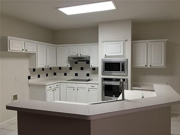 4th image of 6629 Pinebluff Dr