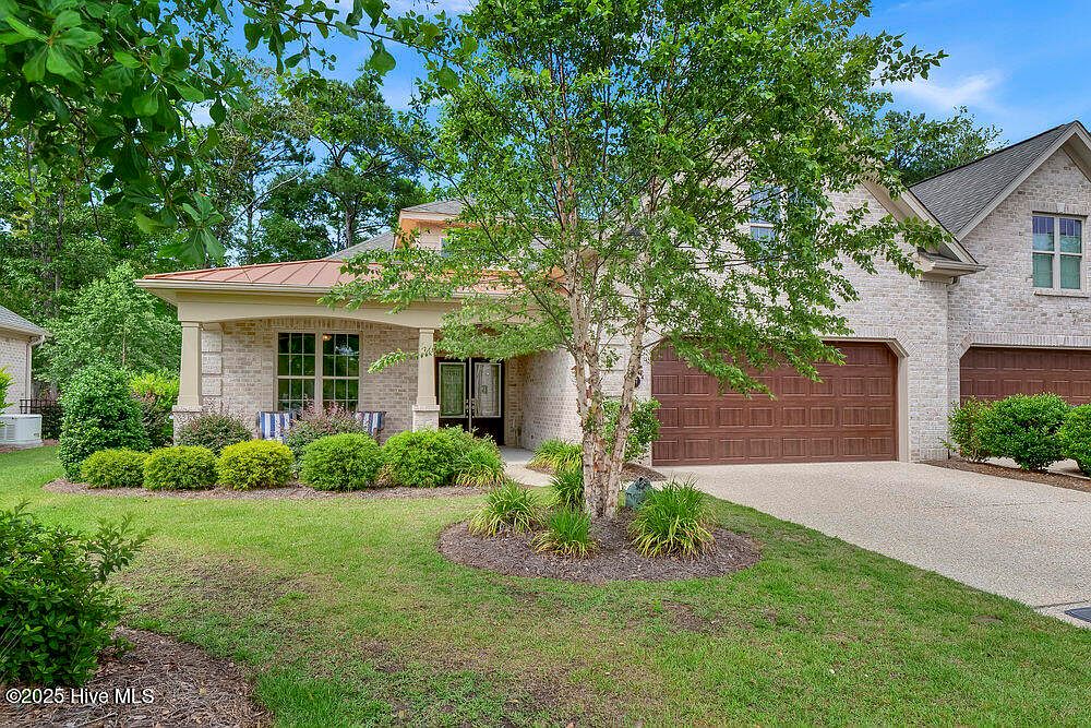 697 Jenoa Loop, Castle Hayne, NC 28429 | MLS #100508957 | Zillow