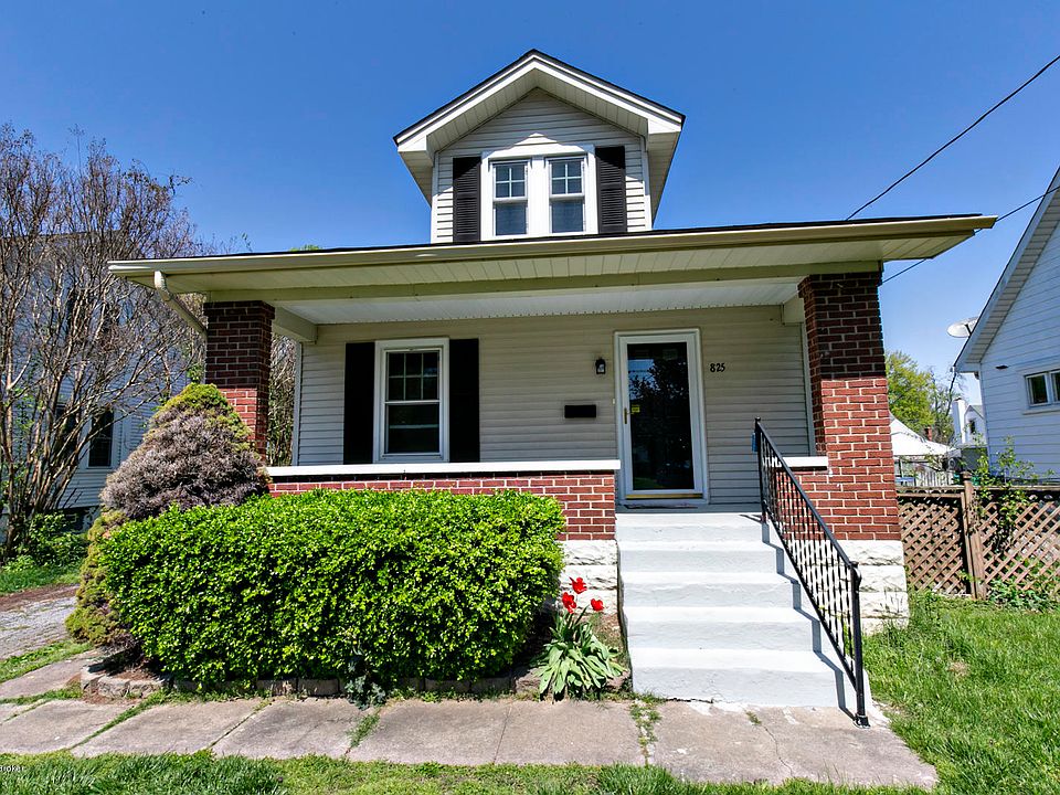 1st image of 825 Packard Ave