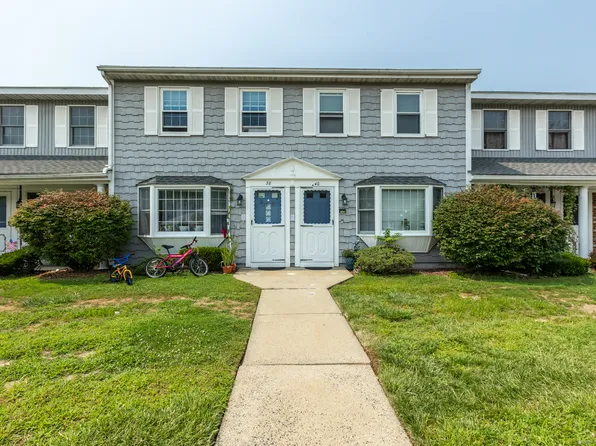 40 Joiners Road #40, Rocky Hill, CT 06067
