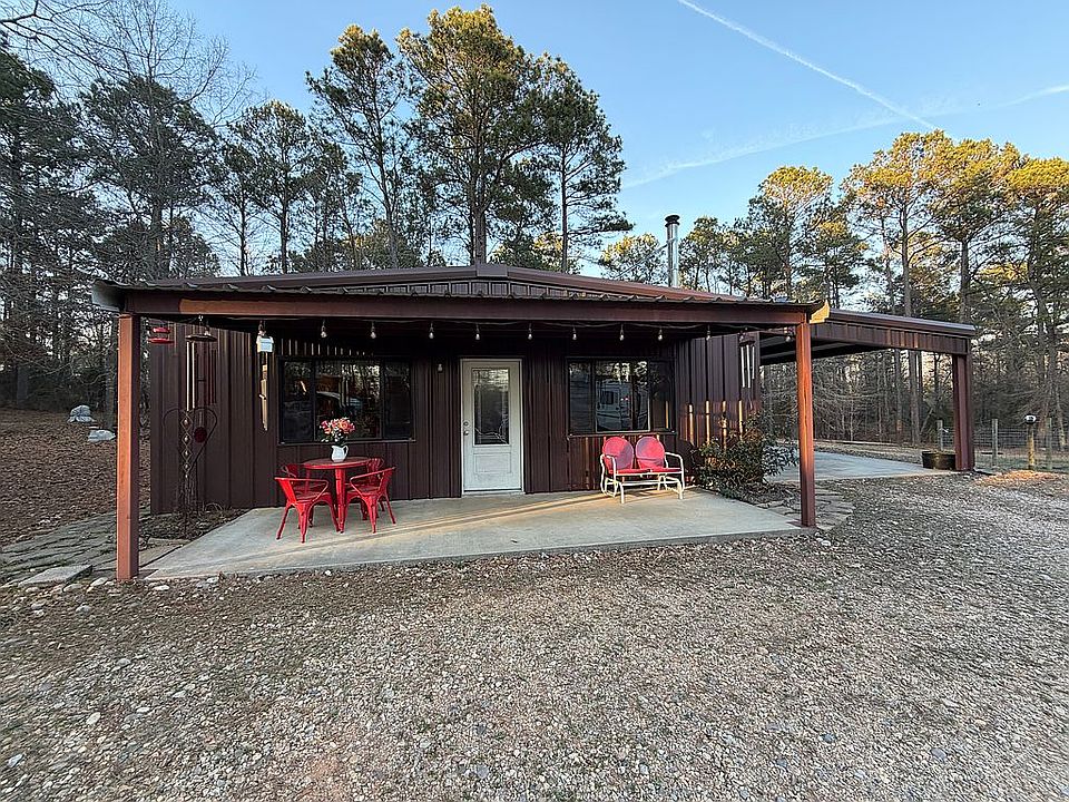 1st image of 221 Feemster Rd