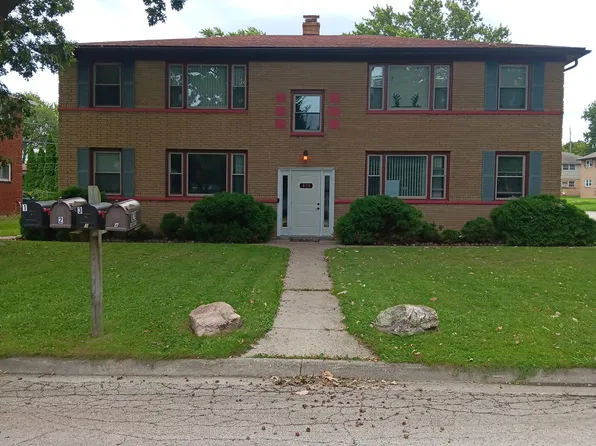 829 Lakeview Ave #4, South Milwaukee, WI 53172