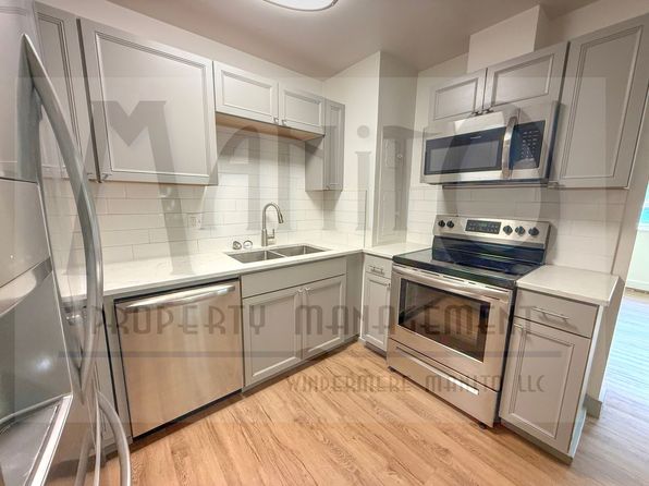 2222 W Riverside Ave APT A