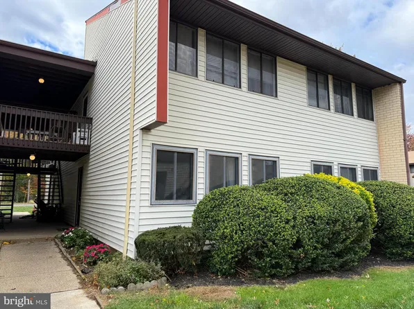 23 Avon Dr #A, Hightstown, NJ 08520