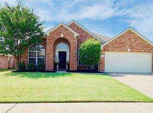 2459 Carson Trl, Grand Prairie, TX 75052