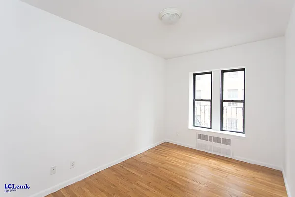 Rented by LC Lemle Real Estate Group | media 5