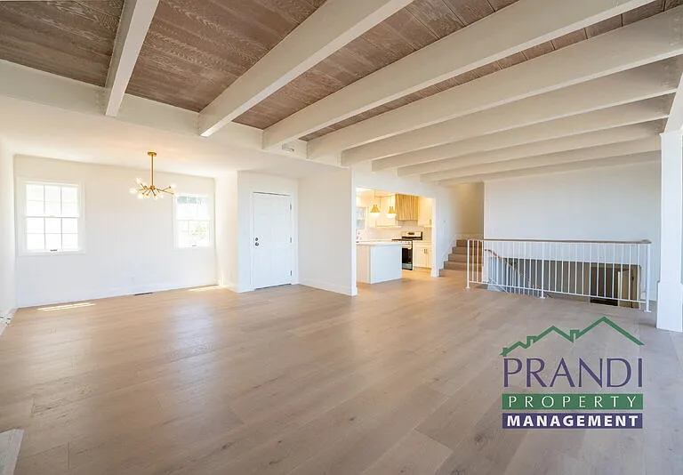 645 Fawn Dr — Photo 6