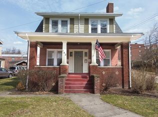 143 Beverly Rd, Pittsburgh, PA 15216