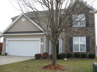 6 Altamont Ct, Greensboro, NC 27410