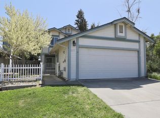 830 Cameron Ct, Vacaville, CA 95687